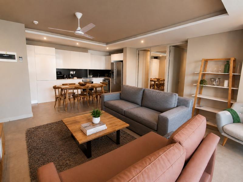 2 Bedroom Property for Sale in Gardens Western Cape